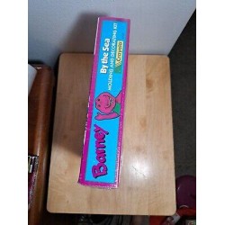 BRAND NEW SEALED Crayola Barney By The Sea Molding And Decorating Kit