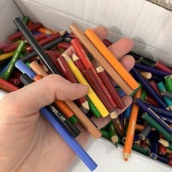 *Bulk Lot* 710g of Used Coloured Crayola Pencils Bits For Arts & Crafts DIY