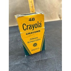 Vintage Crayola Crayons Binney and Smith Pack of 48 RARE!