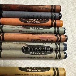 9 Discontinued Crayola crayon colors Indian Red, Maize, Lemon, Raw Umber, Etc.